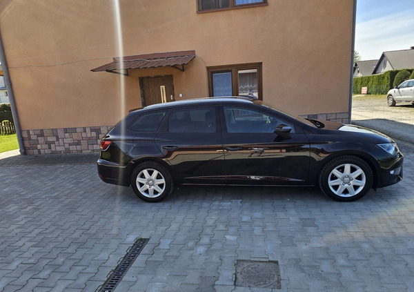 Seat Leon cena 59600 przebieg: 154650, rok produkcji 2016 z Kłecko małe 781